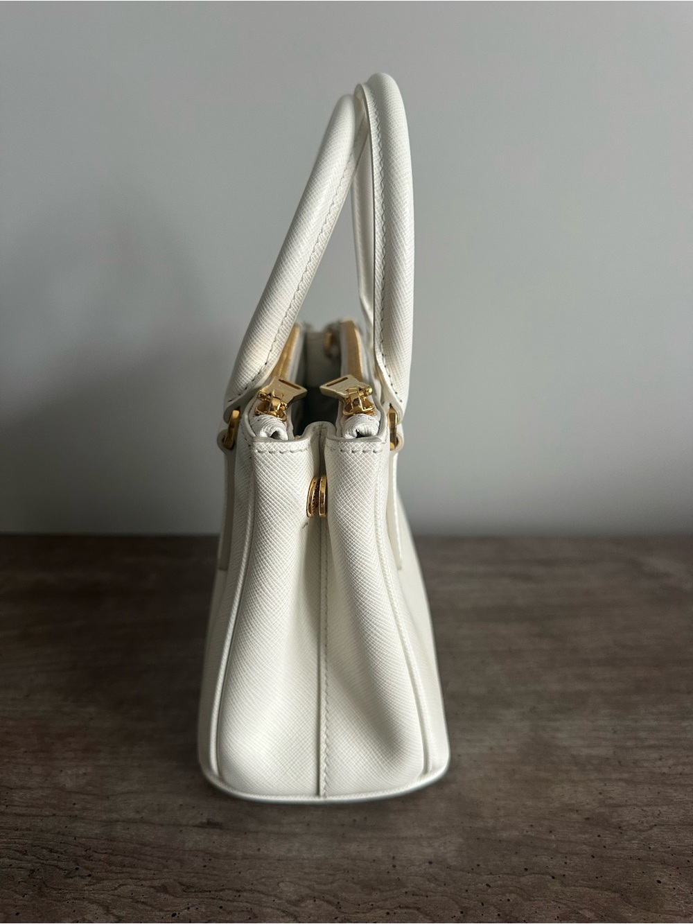 Prada Galleria mini Saffiano leather bag - Picture 5 of 13